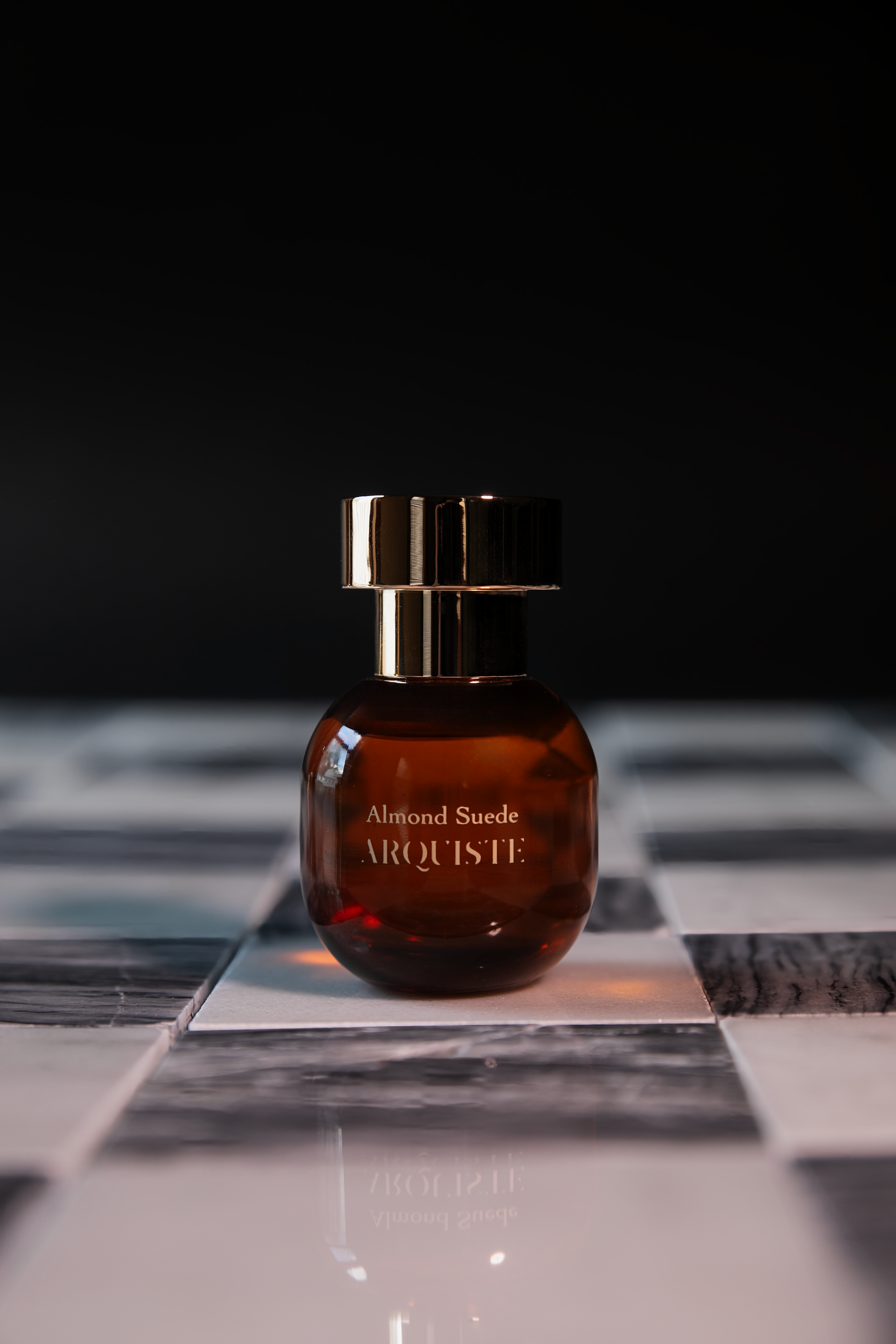 arquiste parfumeur almond suede eau de parfum 30mL, almond suede eau de parfum 30mL, arquiste parfumeur carlos huber, pourhommies.